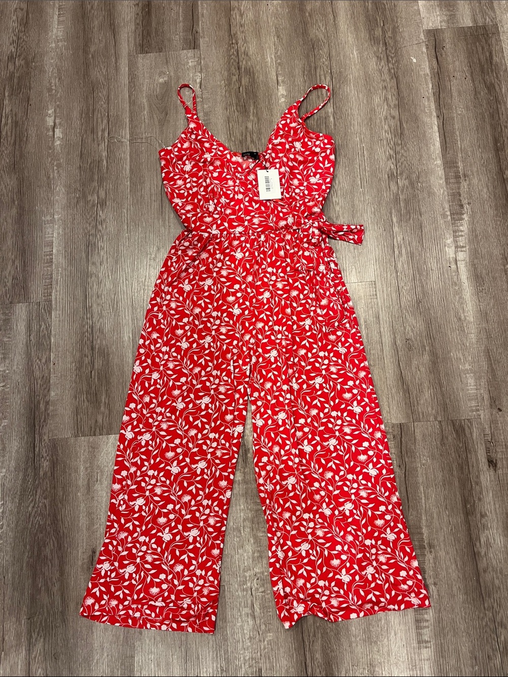 MP, NWT - Floral Wide-Leg Jumpsuit with Tie Waist made by Muse Petite clothing.